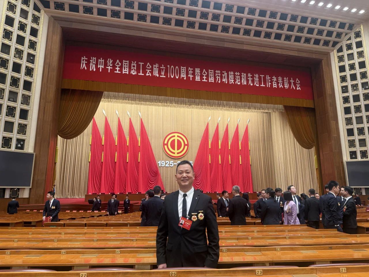 1745908461815273.jpg 1.jpg